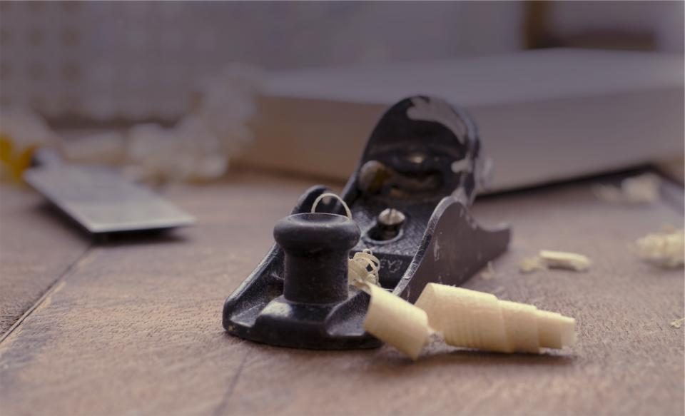 Illustrative photograph of woodworking Shavings